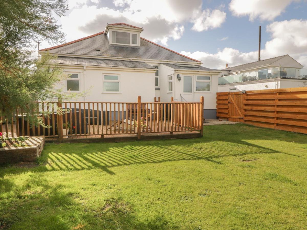 Coed Llai Villa Holyhead Luaran gambar