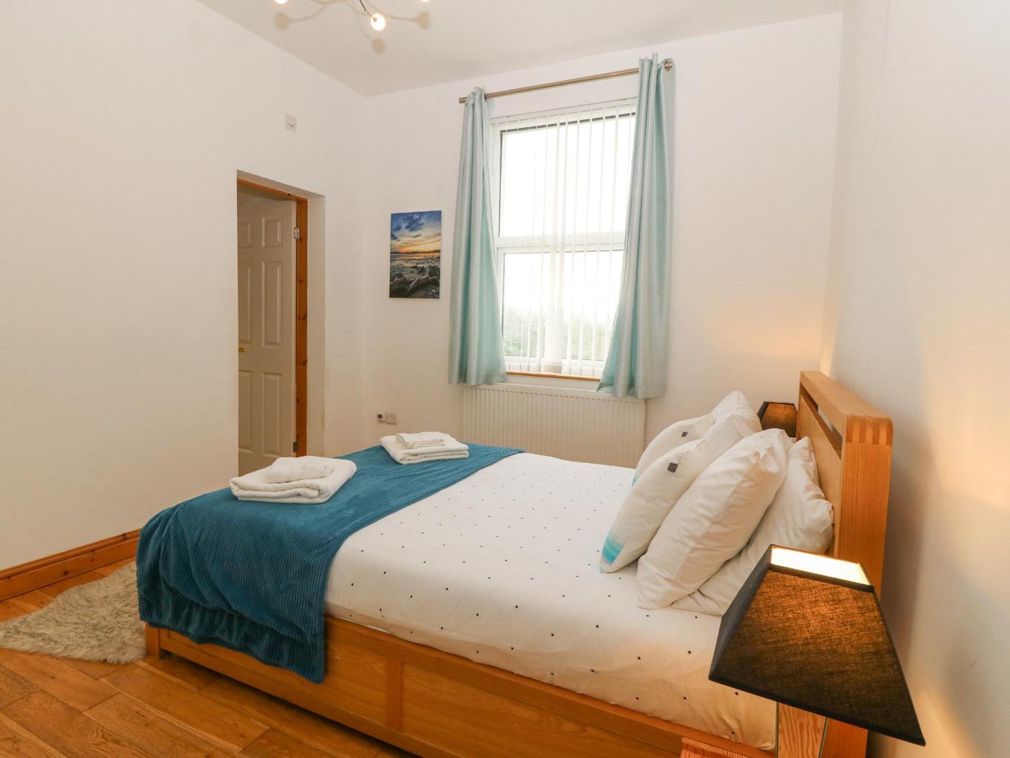 Coed Llai Villa Holyhead Luaran gambar